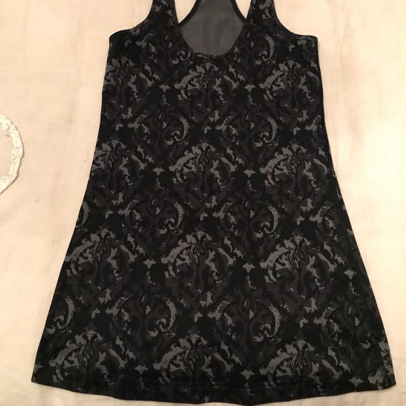 Lululemon Top - Picture 4 of 4